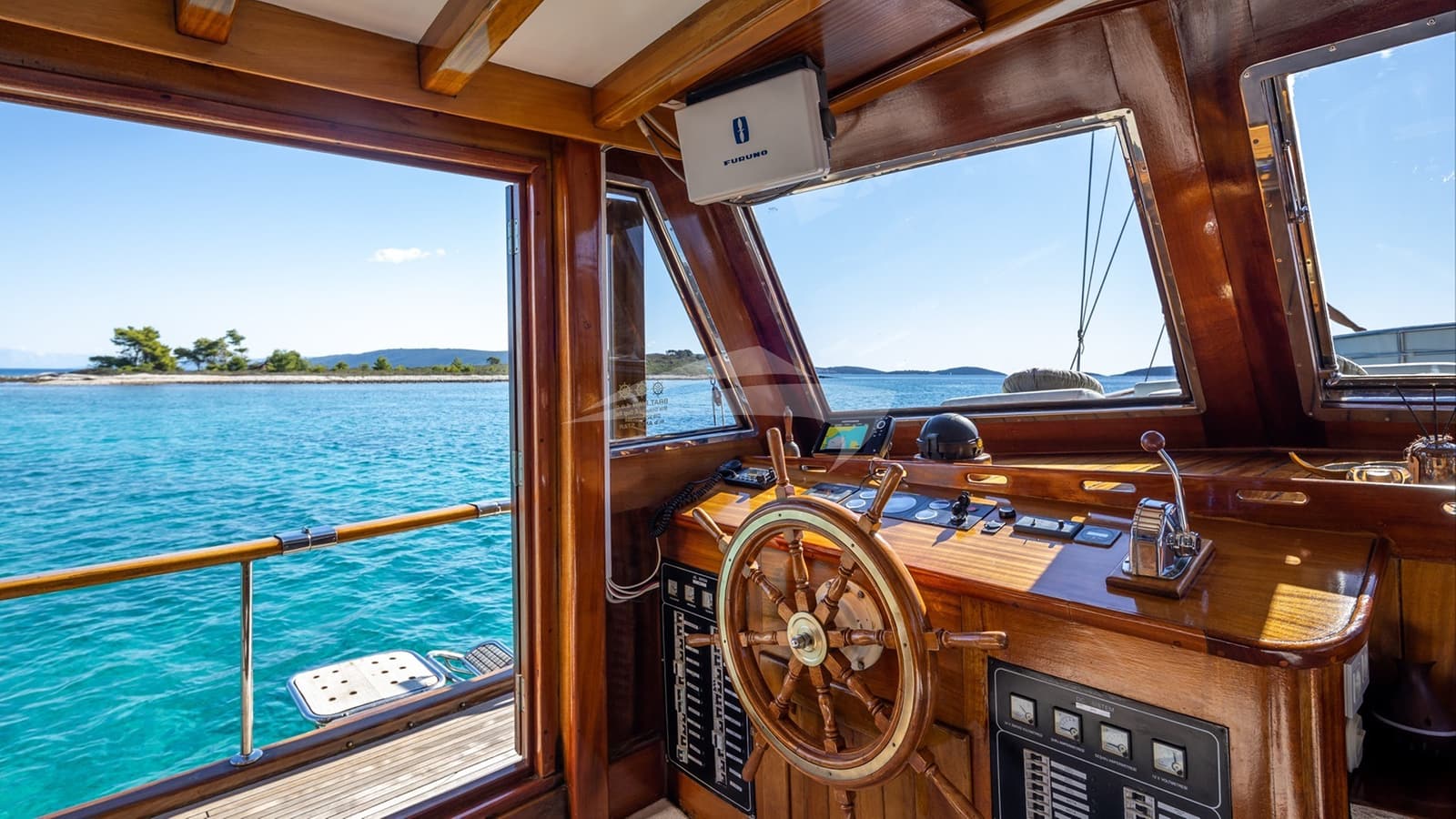 ANDI STAR, photo from the yacht portfolio 17