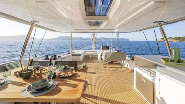 CATWALK I yacht charter photo 3