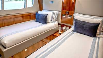 Twin Cabin