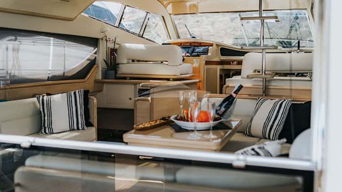 SECRET 16m motor yacht charter, photo 2