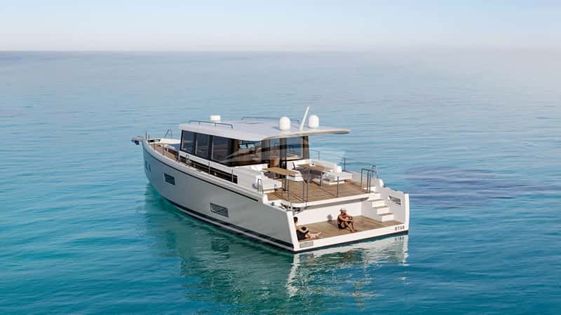 LADY D 18m motor yacht charter