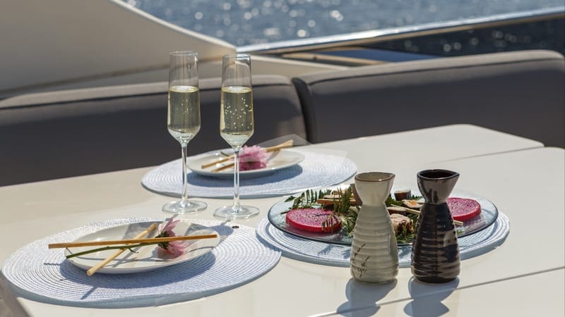 Dining Detail