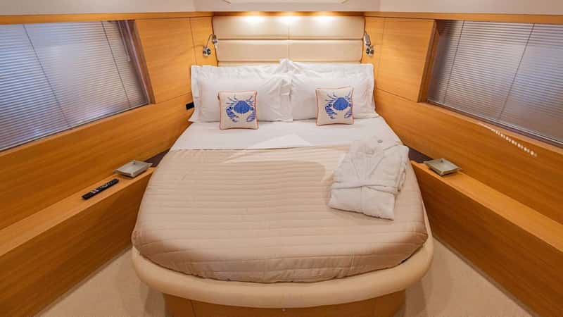 GYNAH 18m motor yacht charter, photo 8