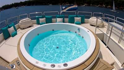 Jacuzzi
