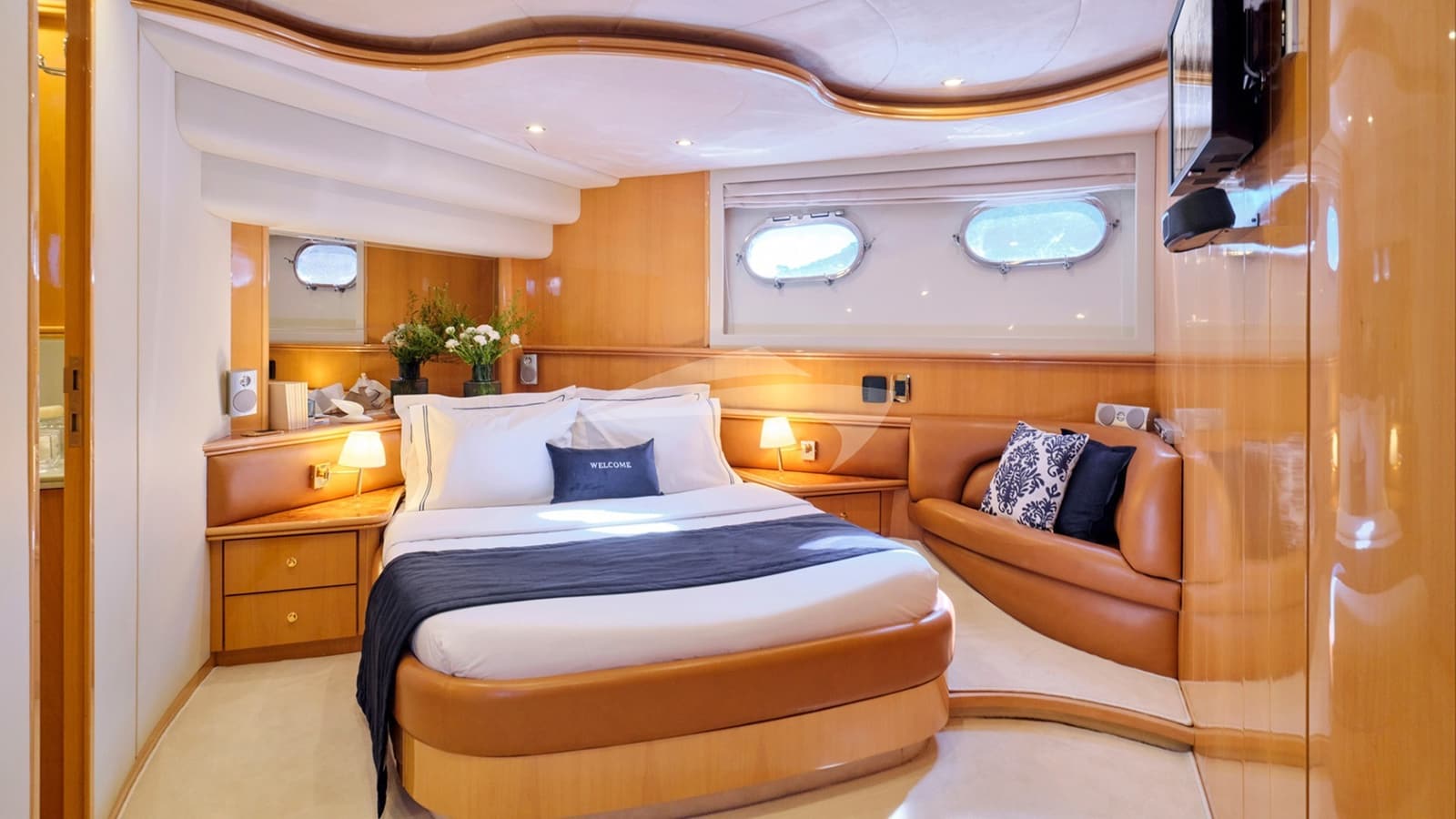 LADY L, photo from the yacht portfolio 20