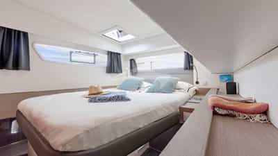 Queen cabin