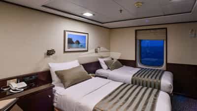 Twin Cabin