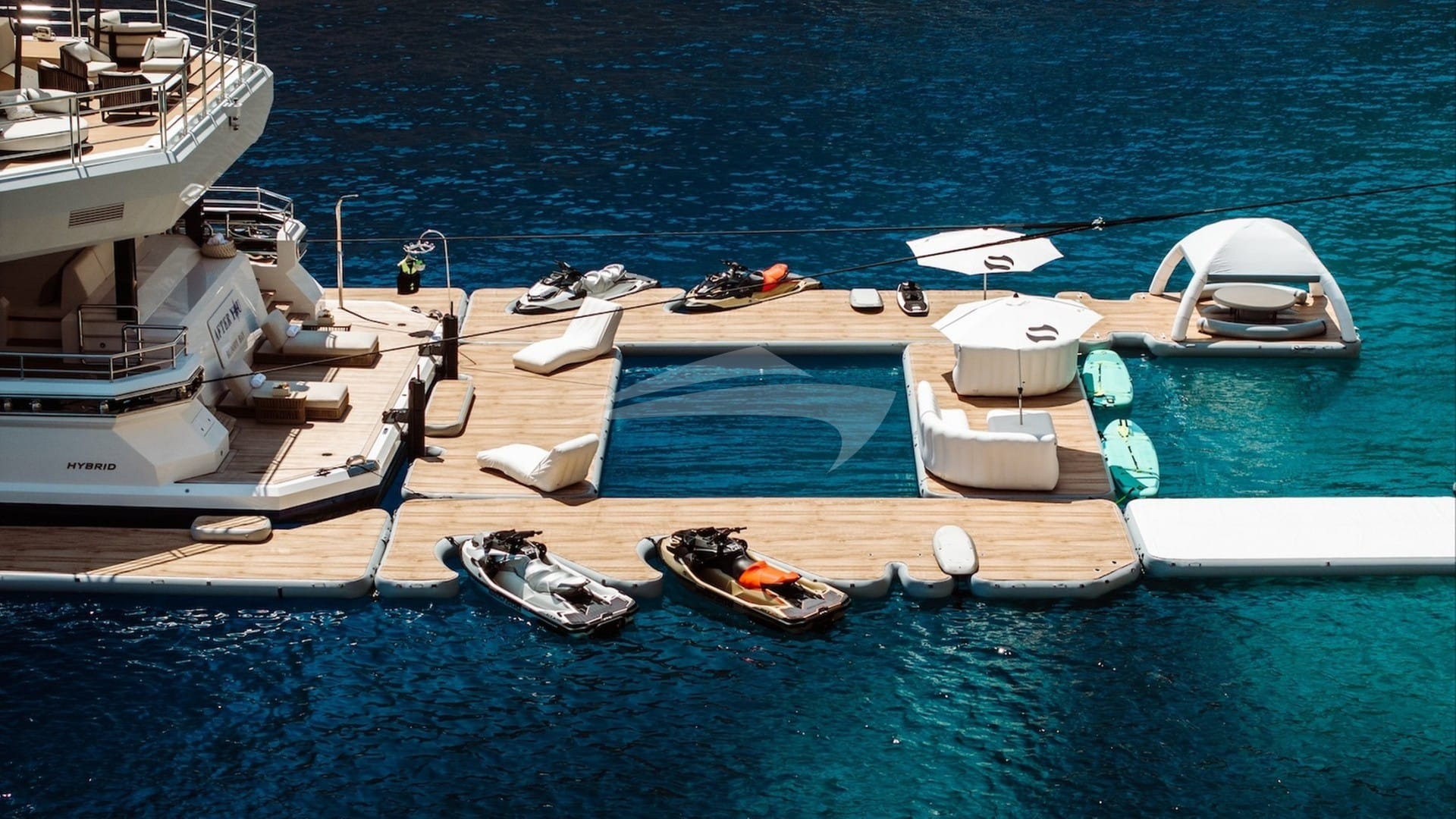 Swim Platform and Floating Pool