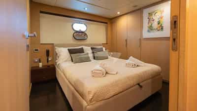 Guest Cabin 2