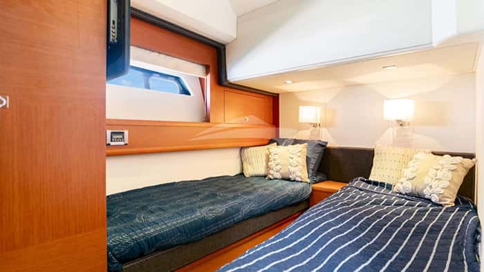 LEGACY 19m motor yacht charter, photo 5