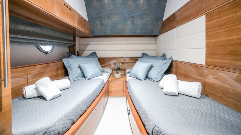 Twin cabin