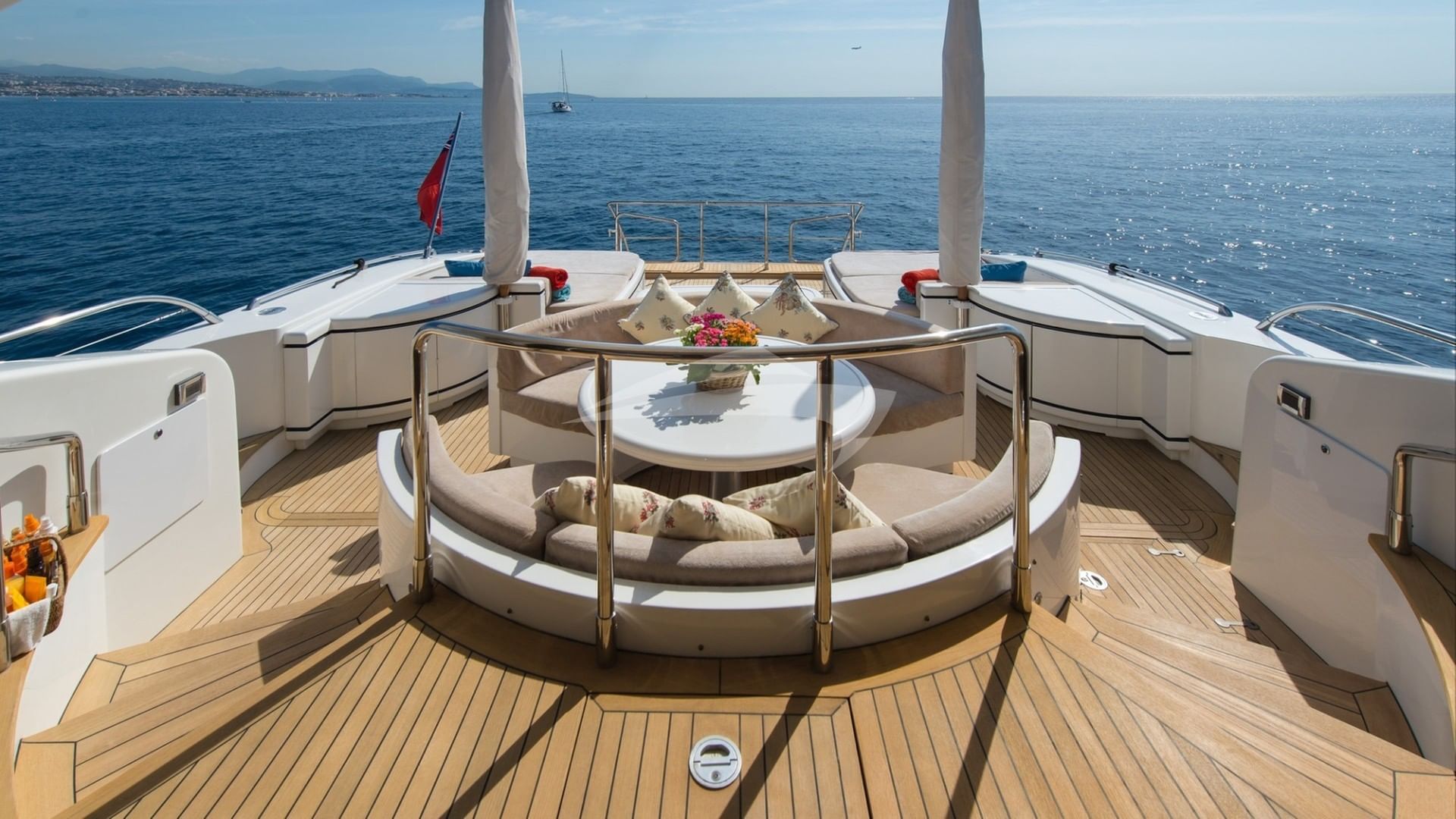 Aft deck