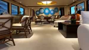 ISLAND GIRLYacht Charter