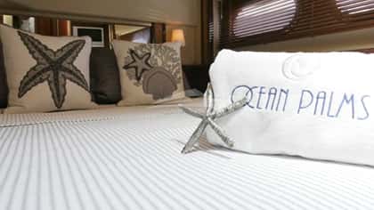 FUN CLUB 17m motor yacht charter, photo 12