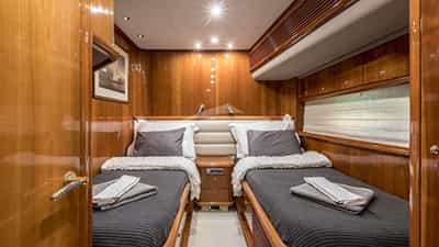 Twin Cabin