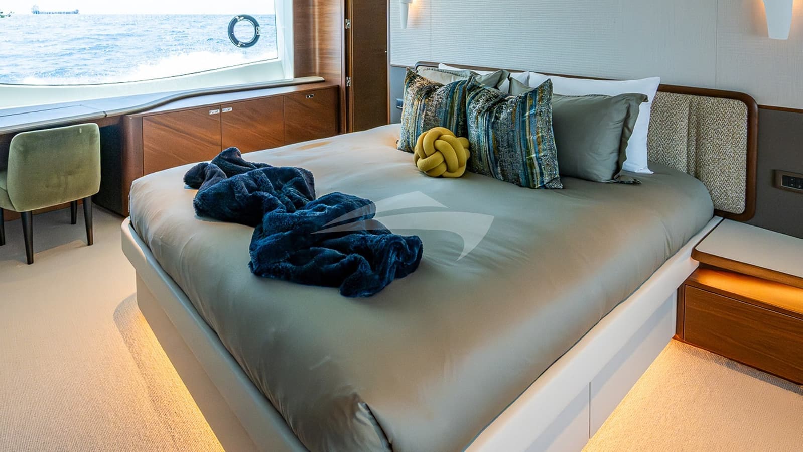 R&R, photo from the yacht portfolio 12