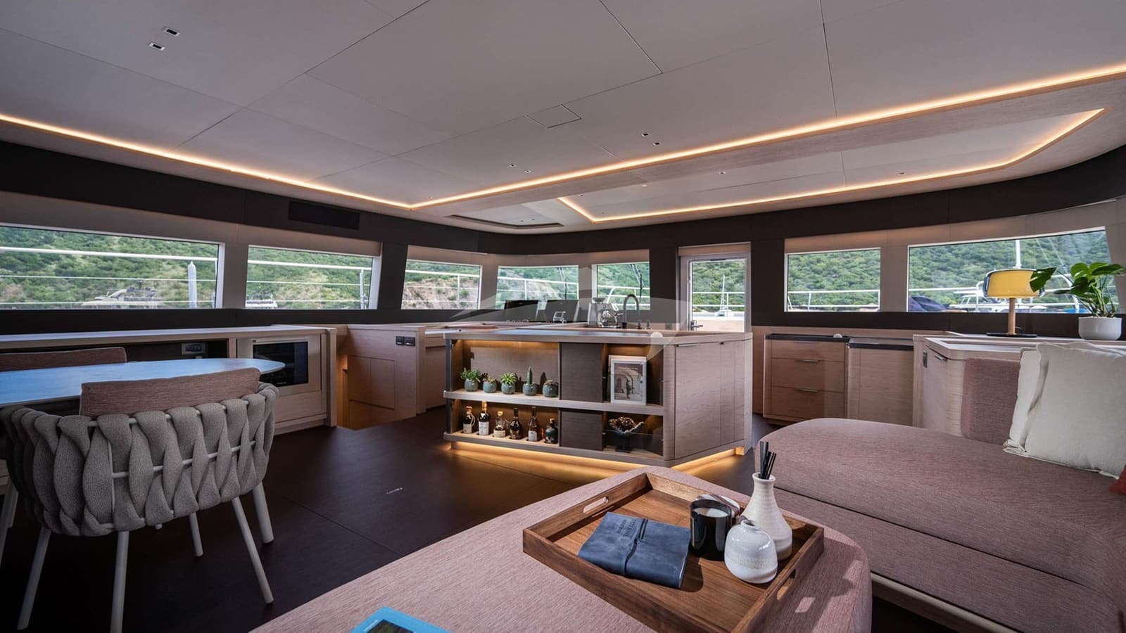 SIETE MARES, Aufnahme aus dem Yachtportfolio 13