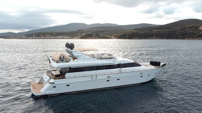 DIANO 24 24m motor yacht charter, photo 2