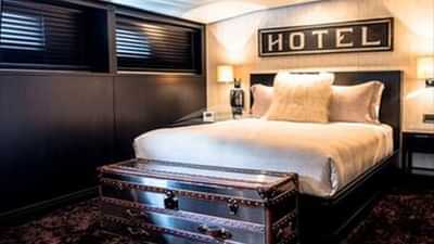 Guest Cabin