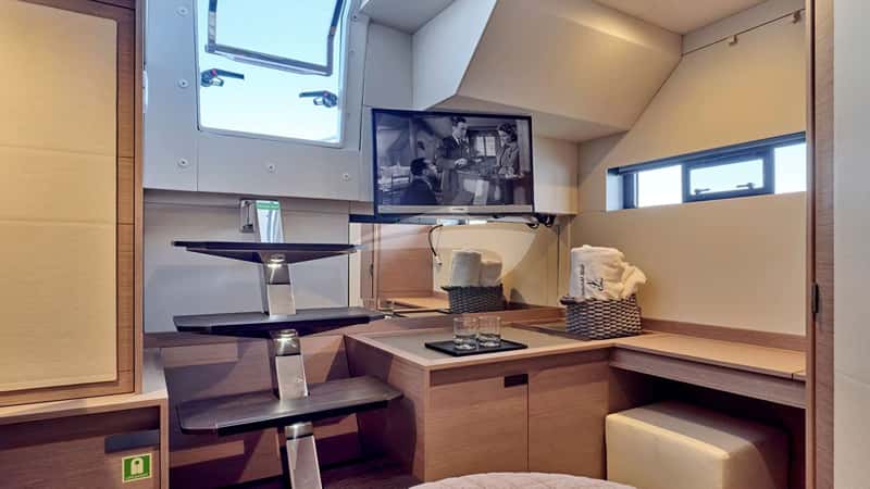 MAJESTY OF GREECE 20m motor yacht charter, photo 8
