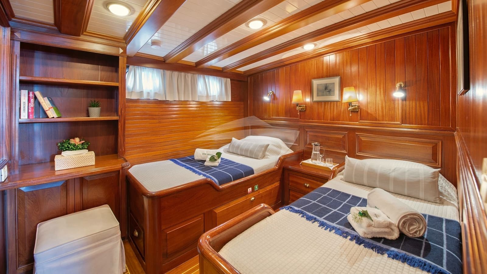 ECCE NAVIGO, photo from the yacht portfolio 23