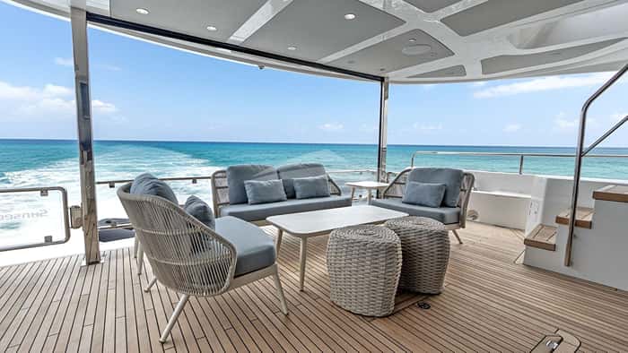 DOLCE FAR NIENTE 27m motor yacht charter, photo 4