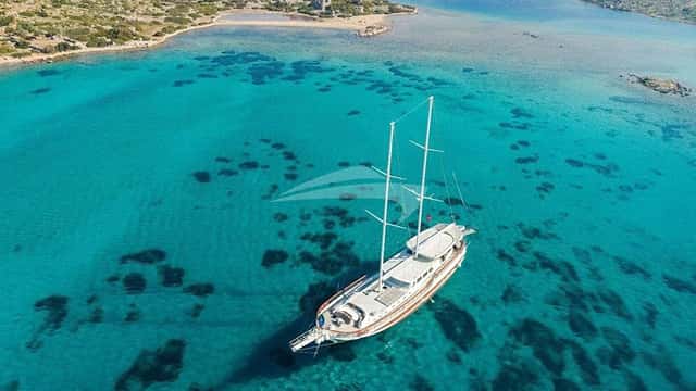 VISTA MARE 30m motor yacht for charter