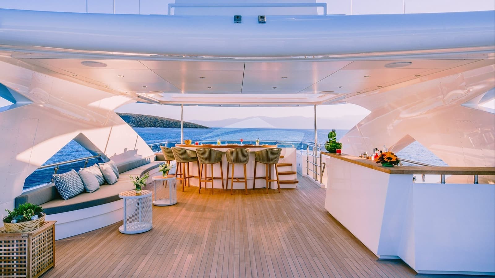 XANA, photo from the yacht portfolio 23