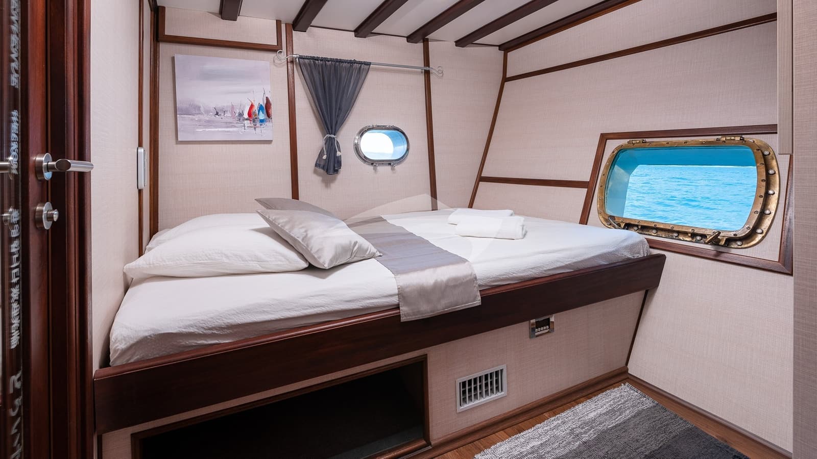 LUCKY YOU, photo from the yacht portfolio 10