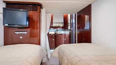 Twin Cabin
