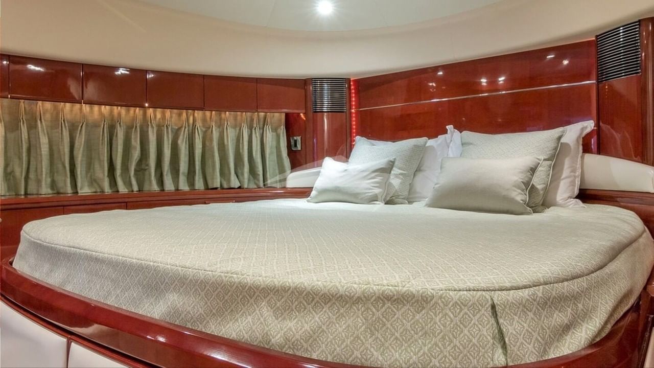 VIP Cabin