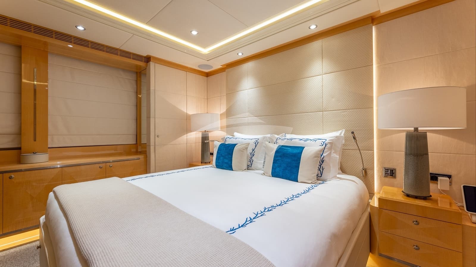SOUTH, Aufnahme aus dem Yachtportfolio 10