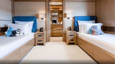 Twin Cabin