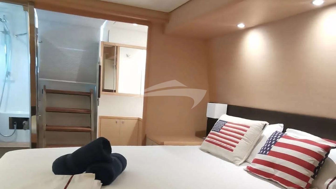 Guest Cabin - starboard aft