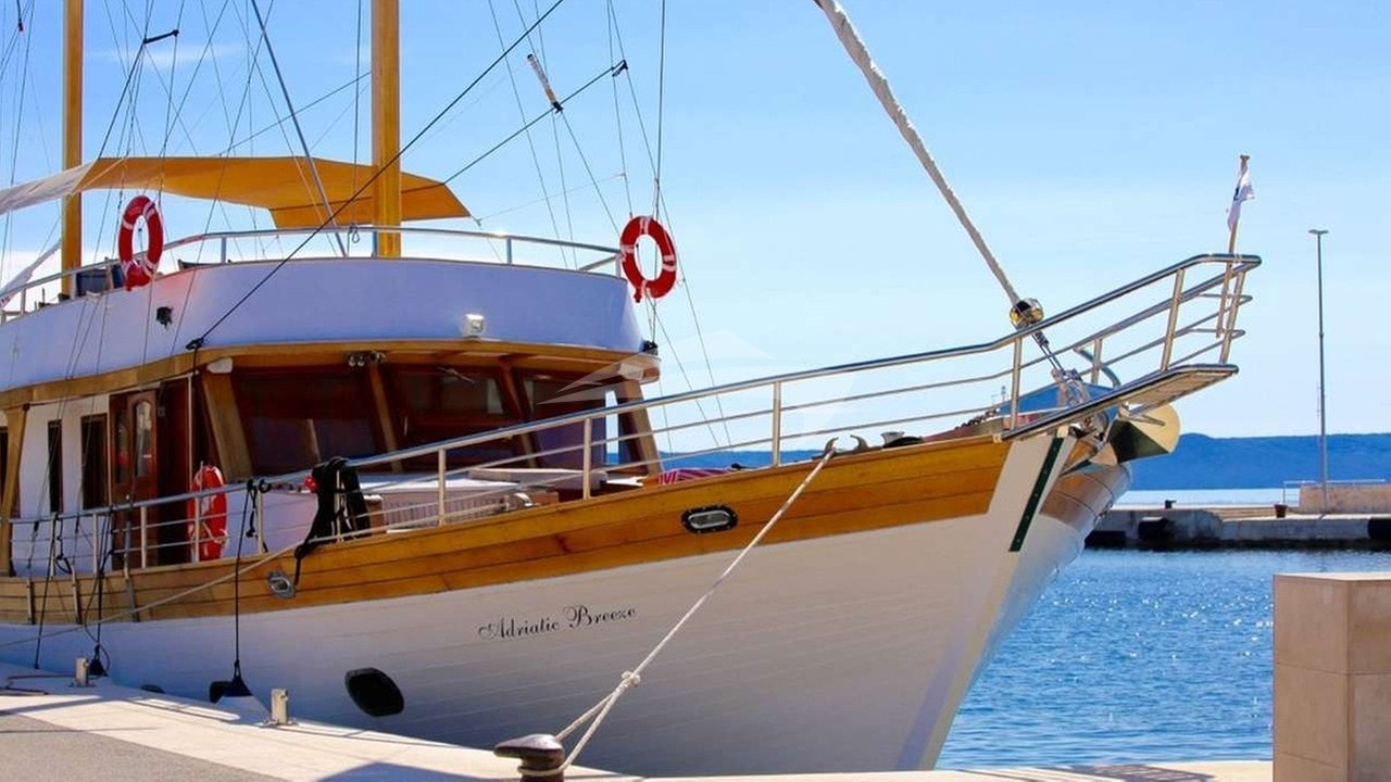 ADRIATIC BREEZE