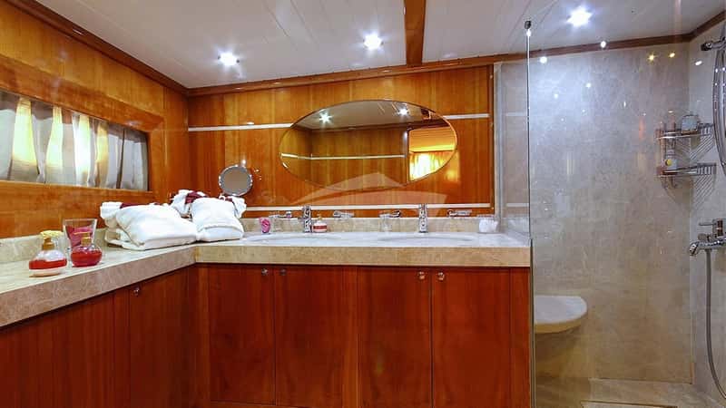 SILVERMOON 36m sailing yacht charter, photo 8