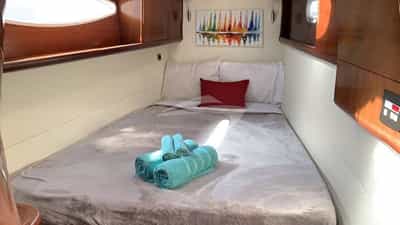 Queen Cabin