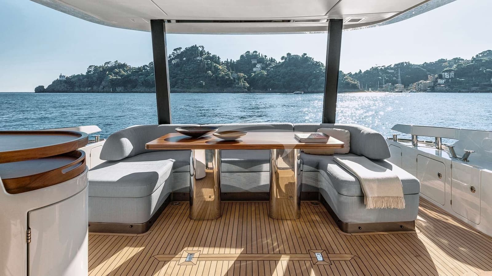 AGLAYA, photo from the yacht portfolio 4