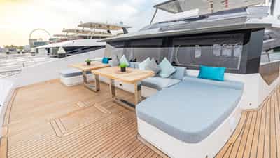 Foredeck Seating