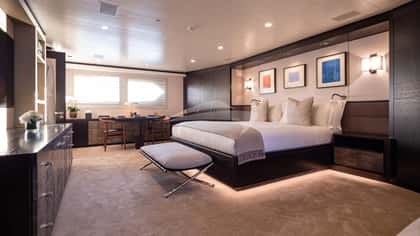 MIRAGE 53m motor yacht charter, photo 11