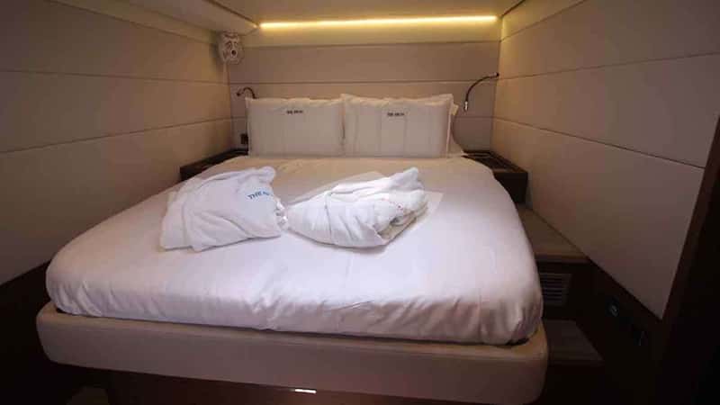 THE SUN 19m sailing yacht charter, photo 4
