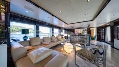 Main saloon