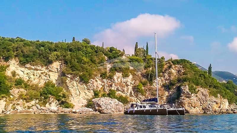 MYSTIQUE 21m sailing yacht charter, photo 9