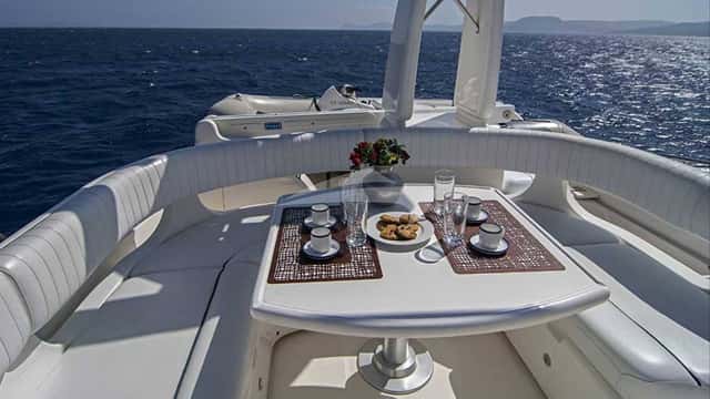 ESPERANZA yacht charter photo 5
