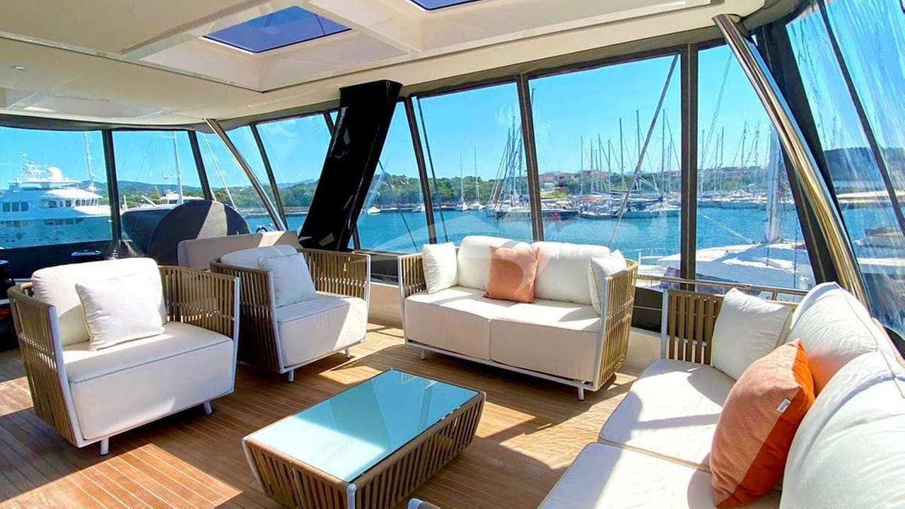 Photos of sister ship - new photos online soon