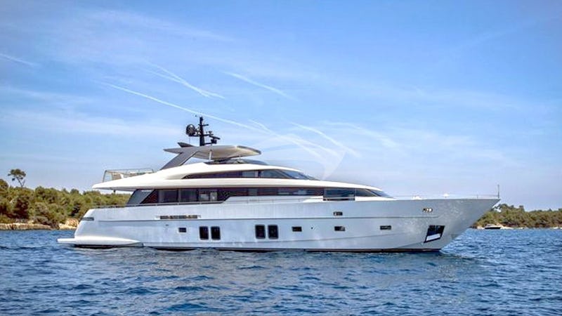Yacht Charter GEORGE FIVE