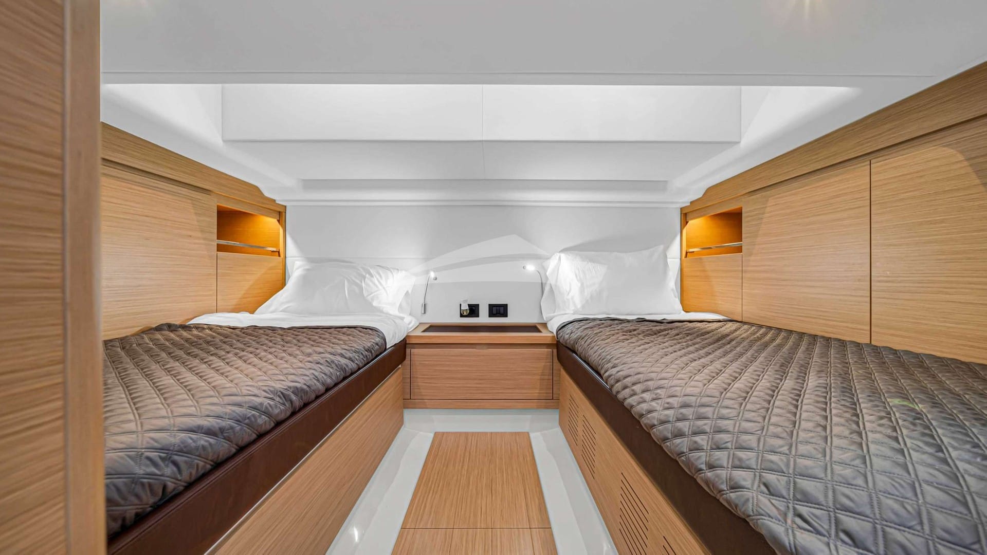 Bramante Caribbean, East Coast United States