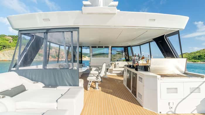 FOREVER YOUNG 17m motor yacht charter, photo 4