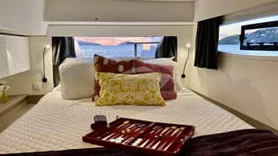 Guest cabin