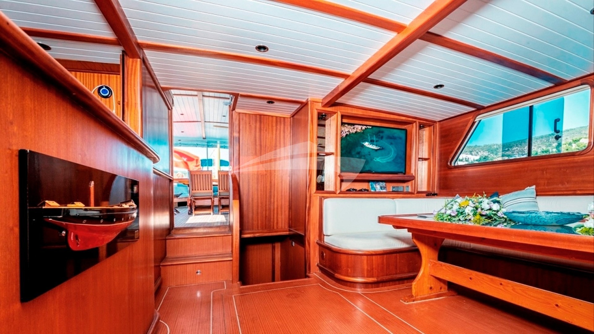 Main Saloon